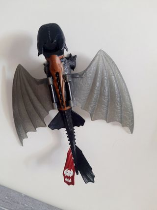 Figura Dragón Desdentao negro articulado