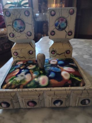Conjunto Caja joyero y dos Candelabros J. Amorós.