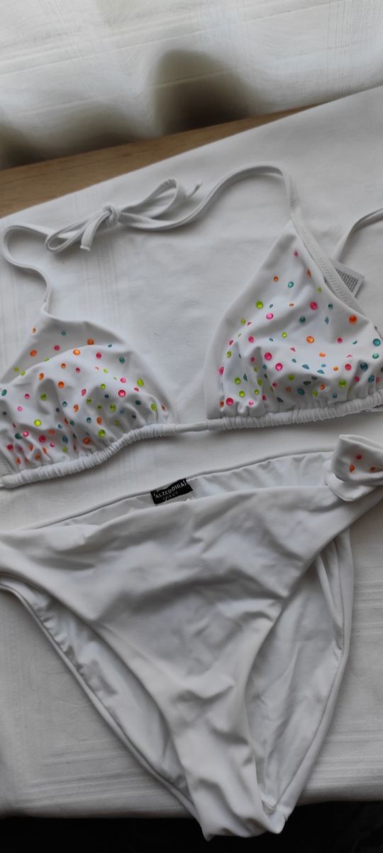 BIKINI Y SORT NUEVO BLANCO.