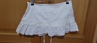 Falda blanca zara trf
