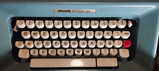 Maquina escribir olivetti 46