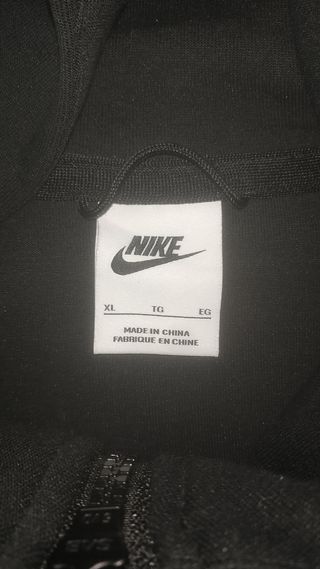 Nike Tech XL