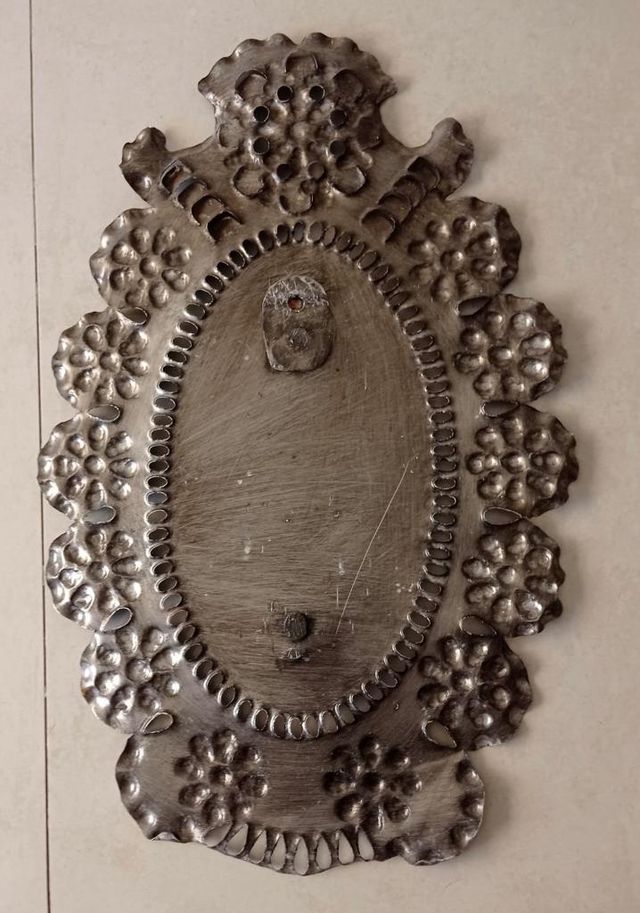 Espejo artesanal metal repujado 