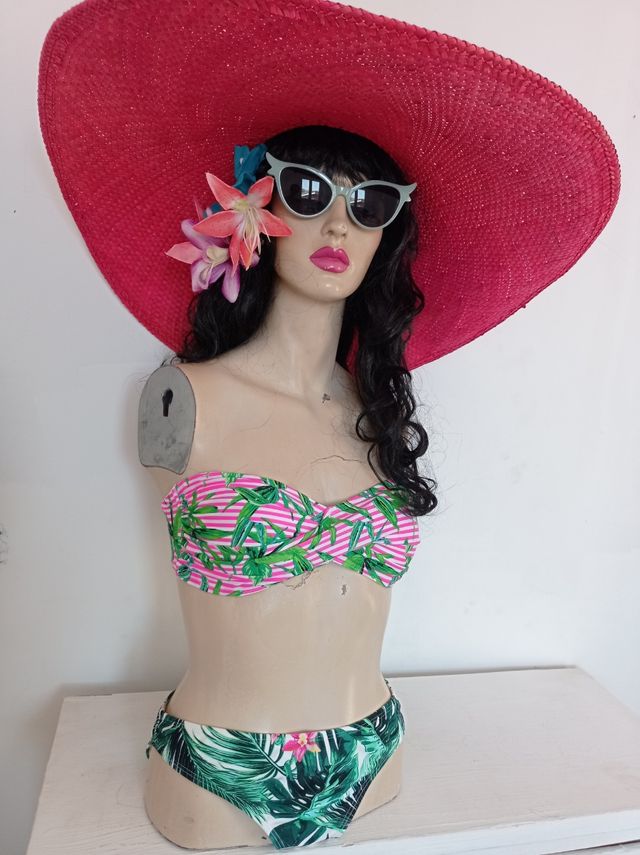 Pin Up Rockabilli Bikini Hawaiiana estil
