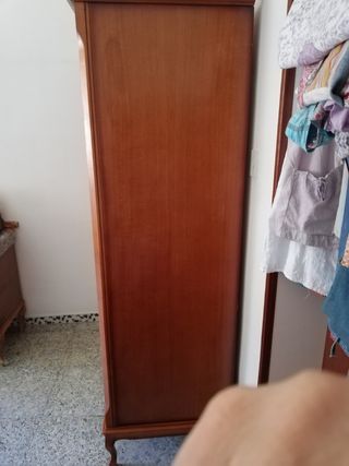 ARMARIO+ DESCALZADORA