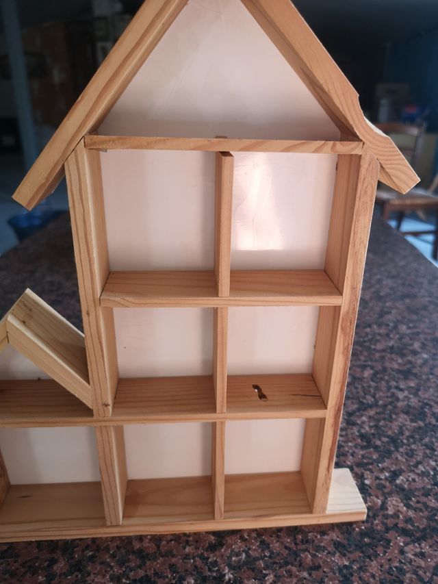 Casetta porta oggetti