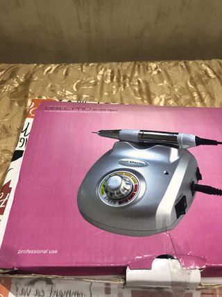 Attrezzatura estetica