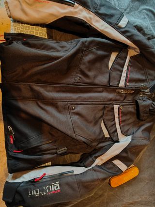 cazadora Alpine Star