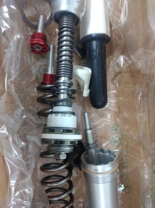 Suspension Showa kawasaki zx10r 2015