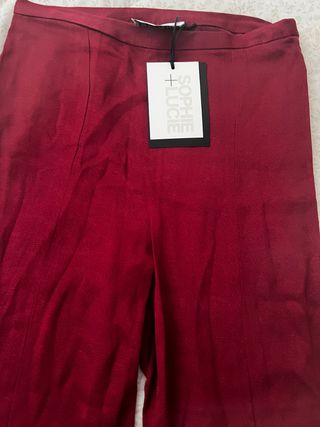 Pantalón acampanado