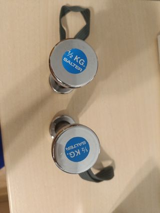 PESAS DE ½KG SALTER CON AGARRE DE SEGURIDAD 