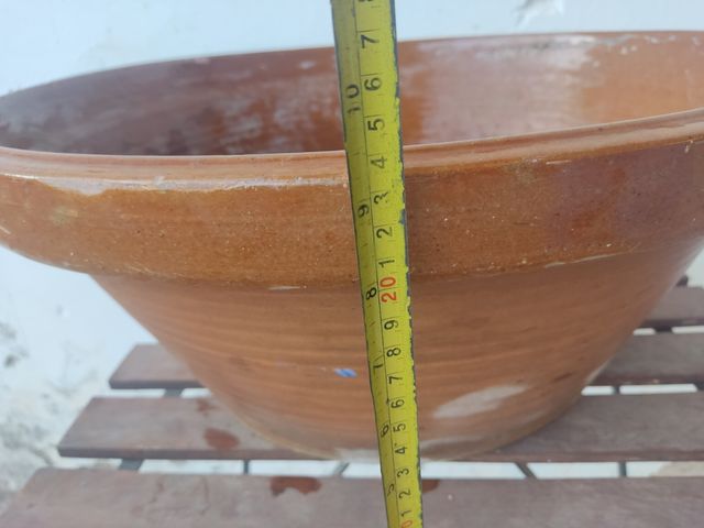 lebrillo antiguo maceta