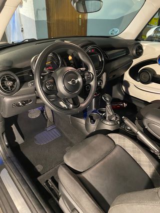 limpieza detallada de vehiculos