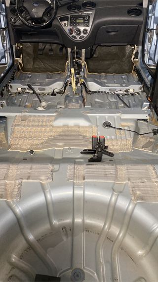 limpieza detallada de vehiculos