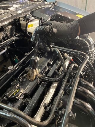 limpieza detallada de vehiculos