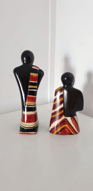 ESCULTURAS MATERNIDAD POLICROMADA EN PIEDRA KENIA