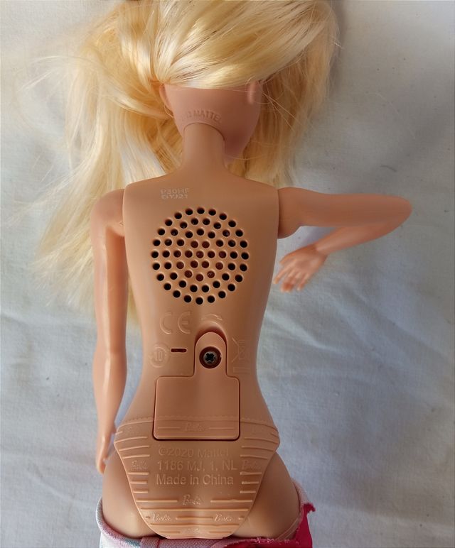 Baby popstar canta Malibu torace lumina mattel