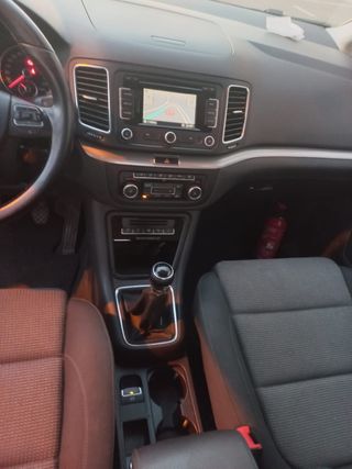 Volkswagen Sharan 2011