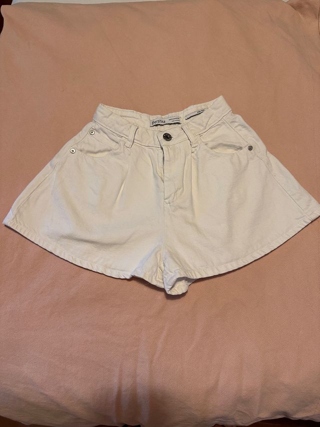 Short vaquero blanco Bershka talla 32