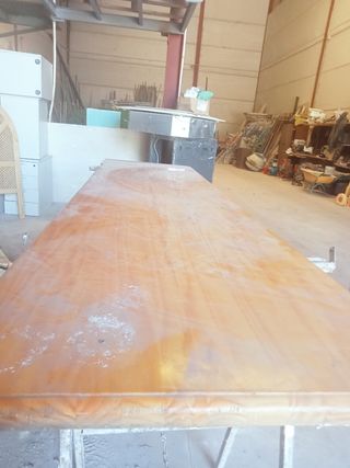 2 Cabeceros de 105, 1 mesita, mesa de estudio.