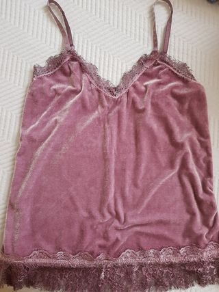 Top lencero color frambuesa