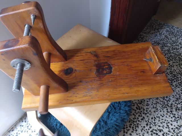 Jamonero madera maciza