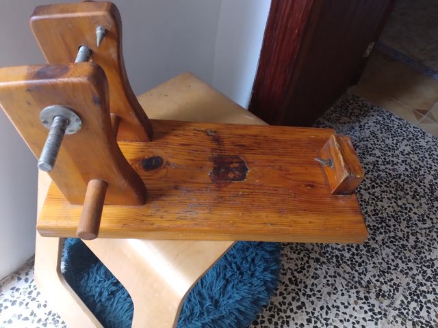 Jamonero madera maciza