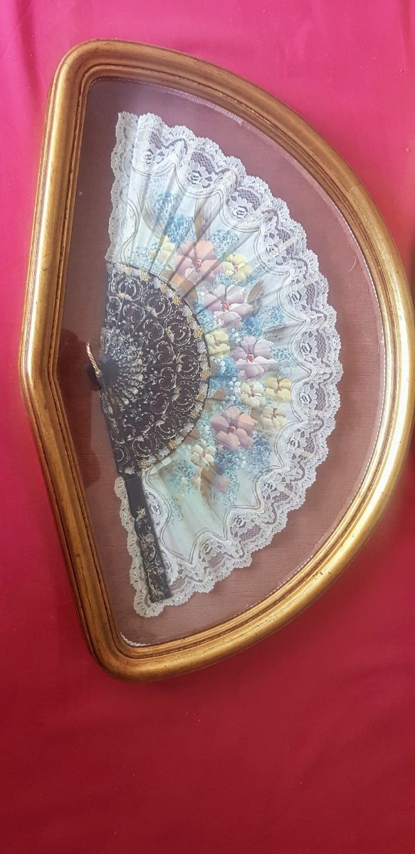 coppia di ventagli spagnoli antichi