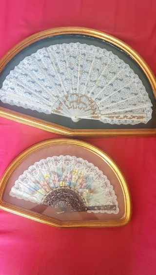 coppia di ventagli spagnoli antichi