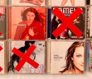 los dos CDs de niña Pastori