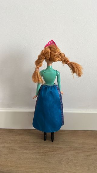 Ana Frozen muñeca 
