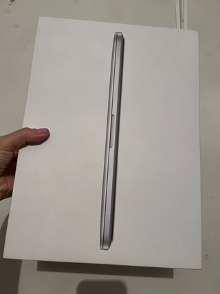 Caja Mac book pro