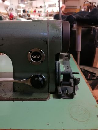 Máquina coser refrey 906