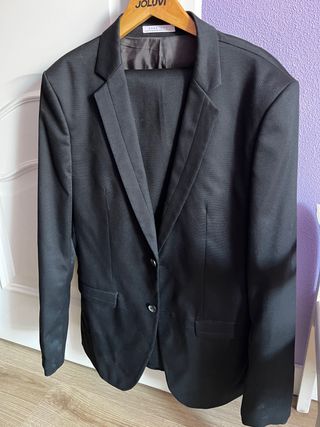 Traje Zara Man negro