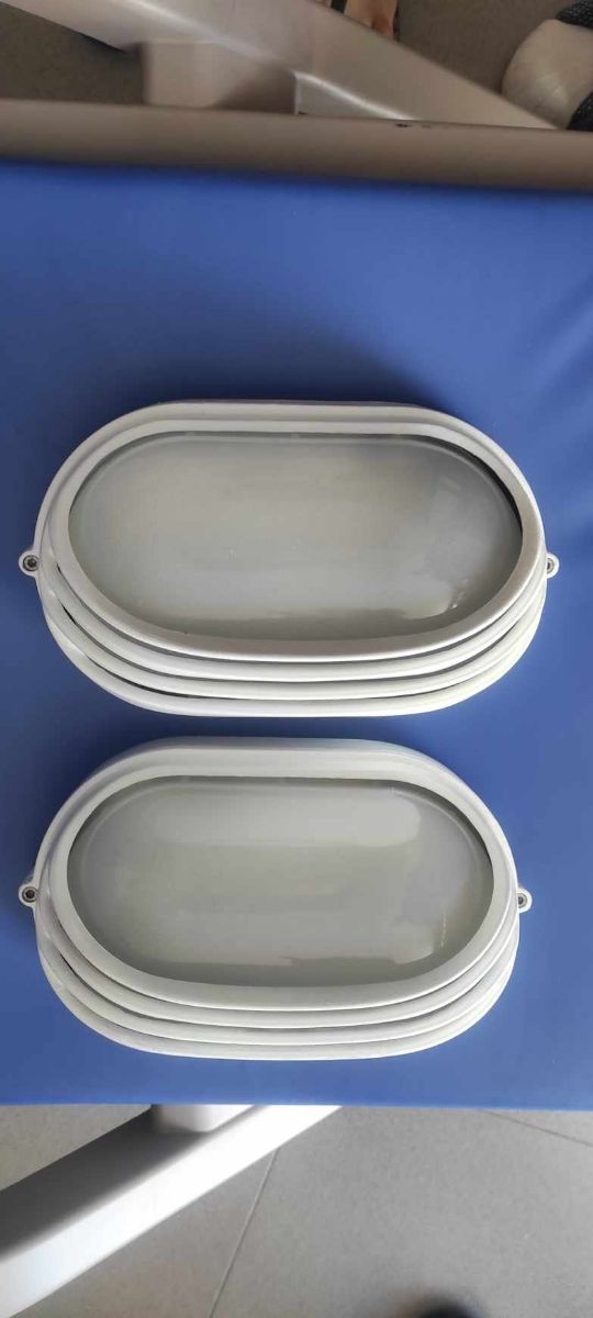 Candeeiros de exterior em antimónio