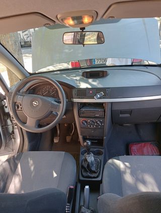 Opel Meriva 2004