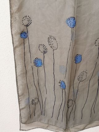 Pañuelo de mujer de Seda 100% nuevo