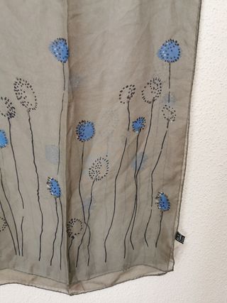 Pañuelo de mujer de Seda 100% nuevo