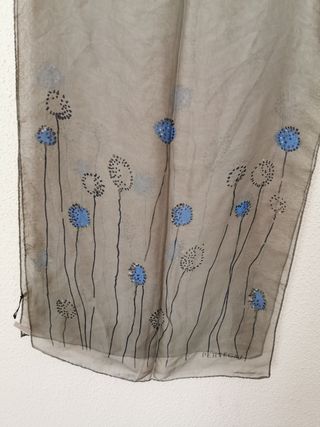 Pañuelo de mujer de Seda 100% nuevo