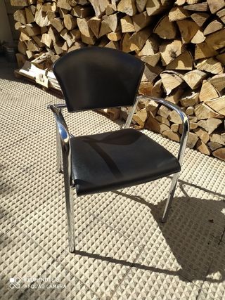 2 sillones diseño cuero auténtico y acero