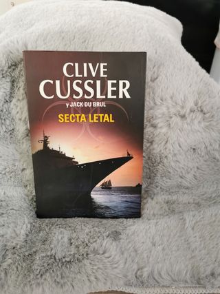 Libros varios títulos varios precios