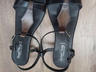 Sandalias piel Raquel Pérez talla 41