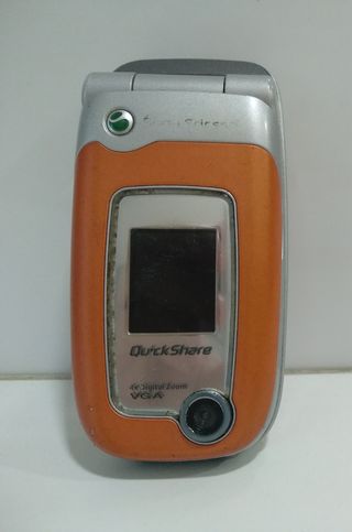 Teléfono Sony Ericsson Z520i para piezas