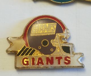 Pins cascos deportes americanos