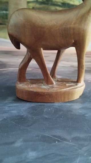 Figura de Ciervo hecha en Madera