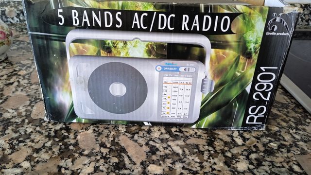 Radio 5 bandas ac/DC Electricidad y pilas