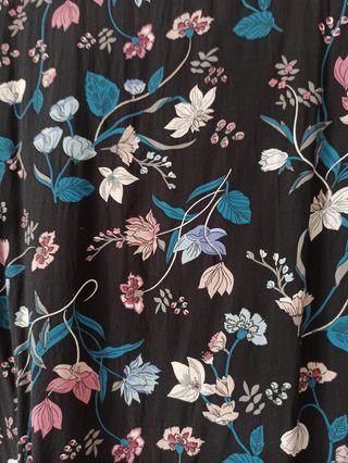 Blusa negra estampada Yessica talla 50