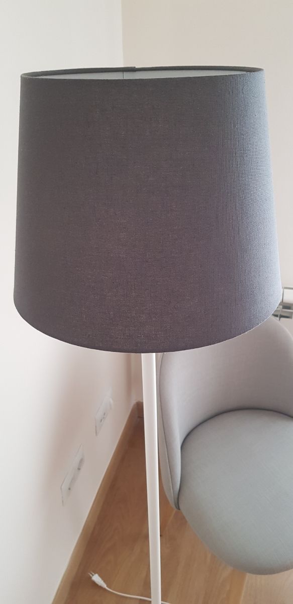 Lampara pie Ikea