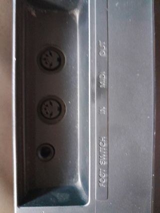 TECLADO YAMAHA PSR-225GM