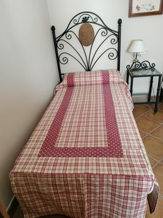 juego de 2  colchas + cortinas